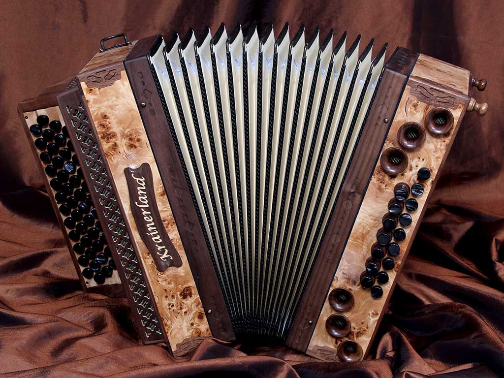 Harmonika Papel Wurzel 02
